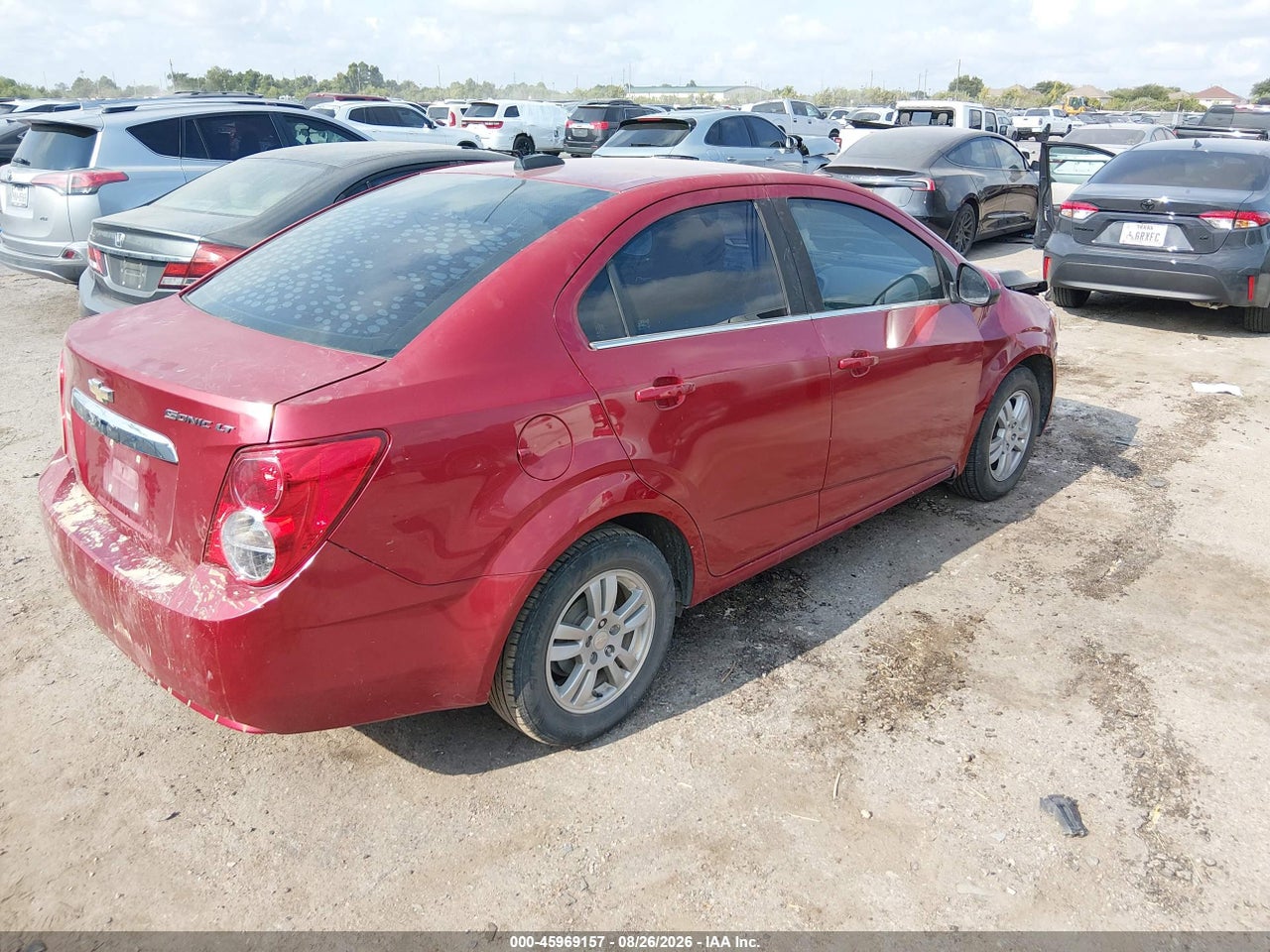 2016 CHEVROLET SONIC LT AUTO · 4/11
