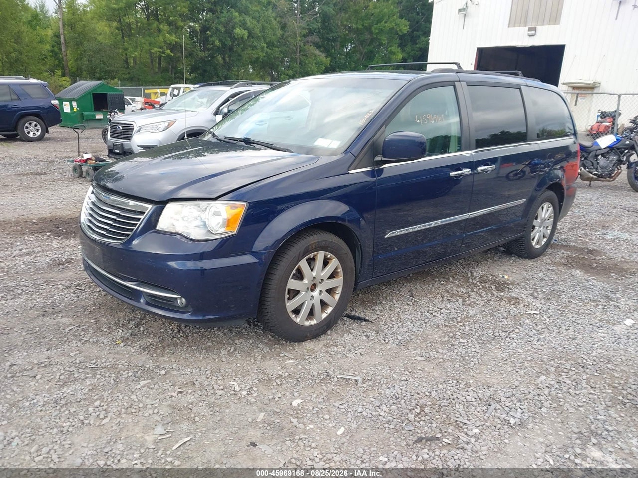 2016 CHRYSLER TOWN &amp; COUNTRY TOURING · 2/11