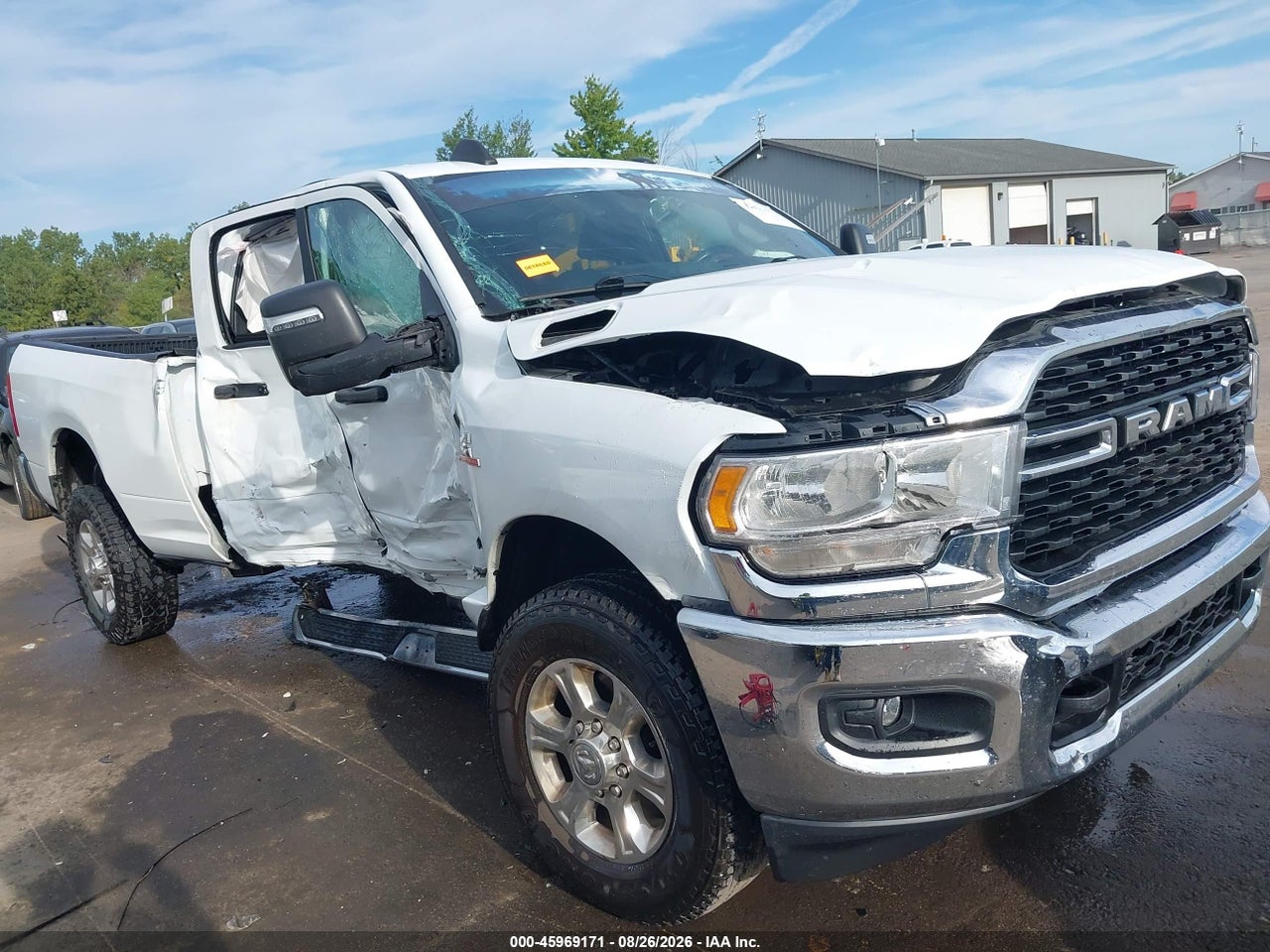 3C6UR5DLXRG****** · 2024 RAM 2500 BIG HORN  4X4 6'4 BOX