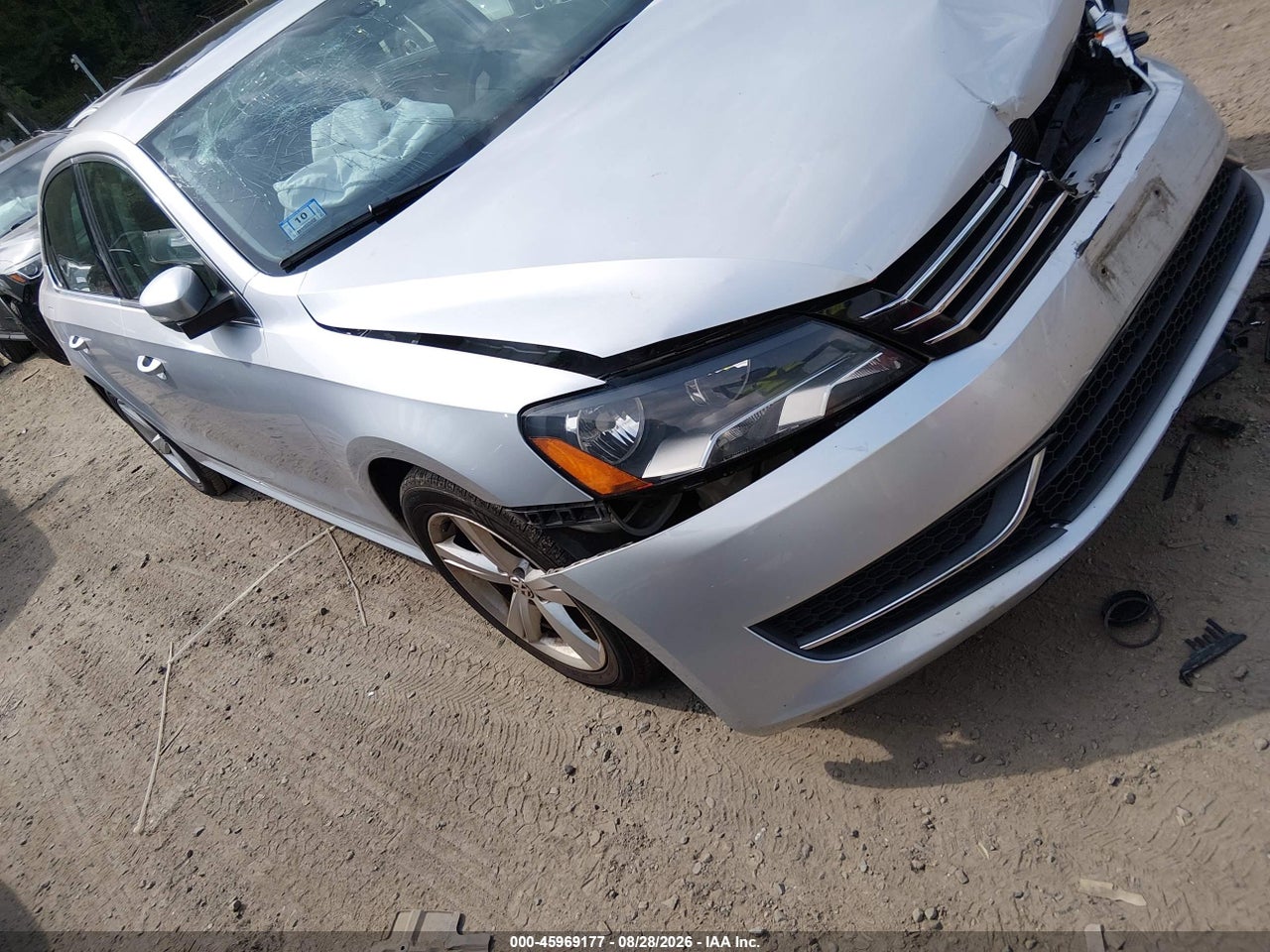 2012 VOLKSWAGEN PASSAT 2.5L SE