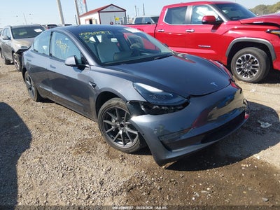 2022 TESLA MODEL 3 REAR-WHEEL DRIVE