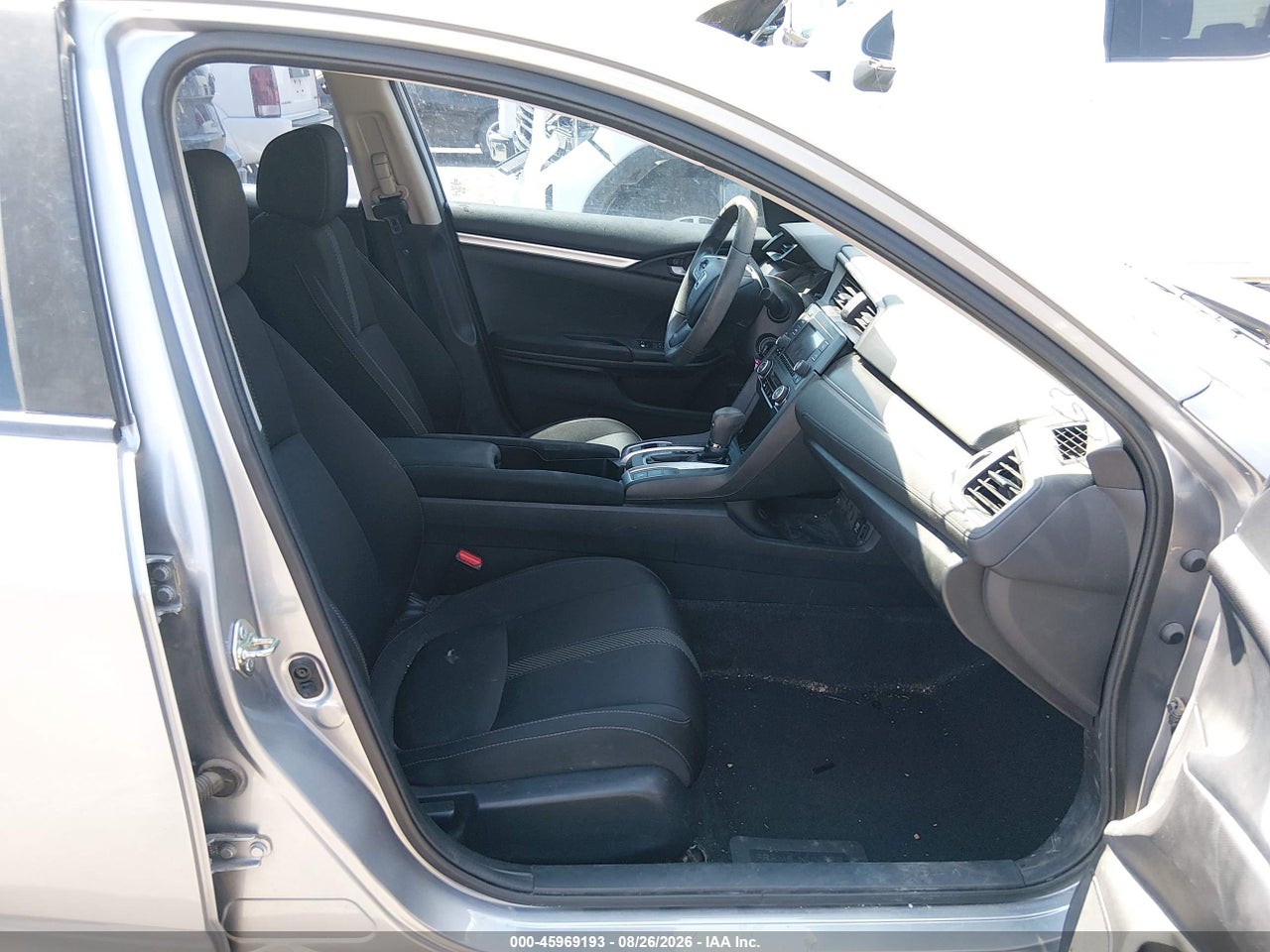2016 HONDA CIVIC LX · 5/11