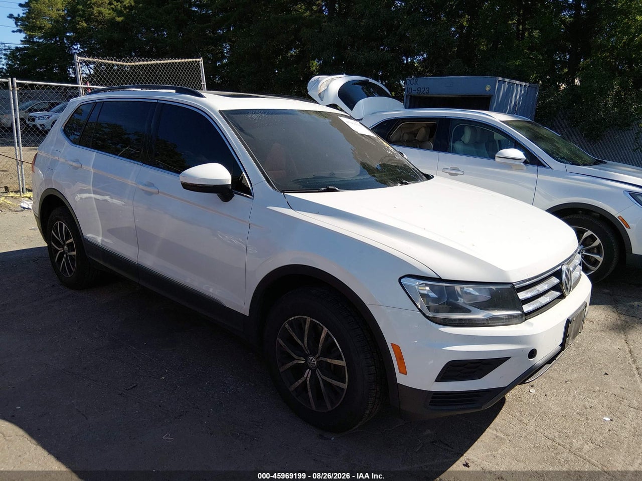 3VV2B7AX3MM****** · 2021 VOLKSWAGEN TIGUAN 2.0T SE/2.0T SE R-LINE BLACK/2.0T SEL