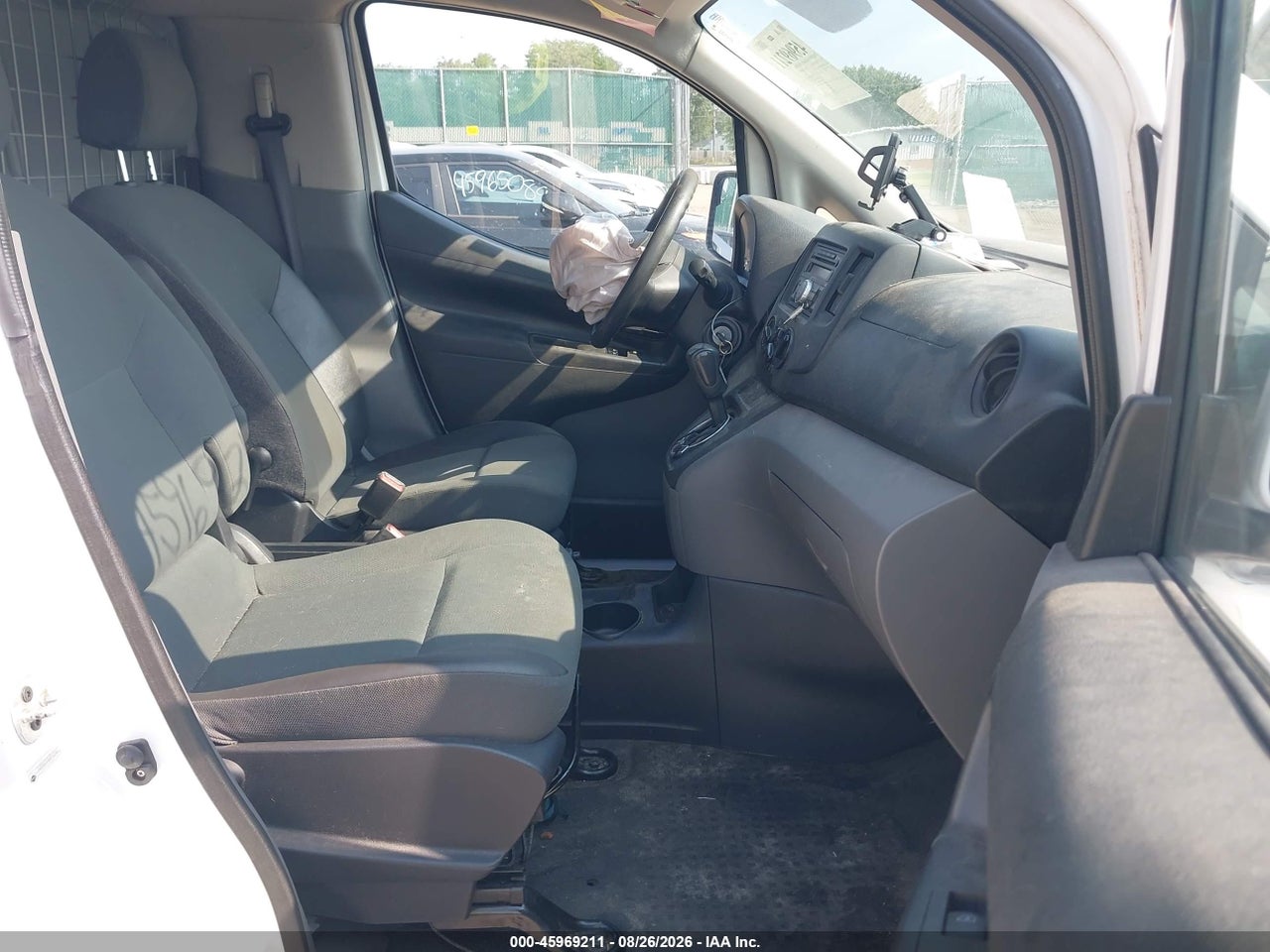 2015 CHEVROLET CITY EXPRESS 1LS · 5/11