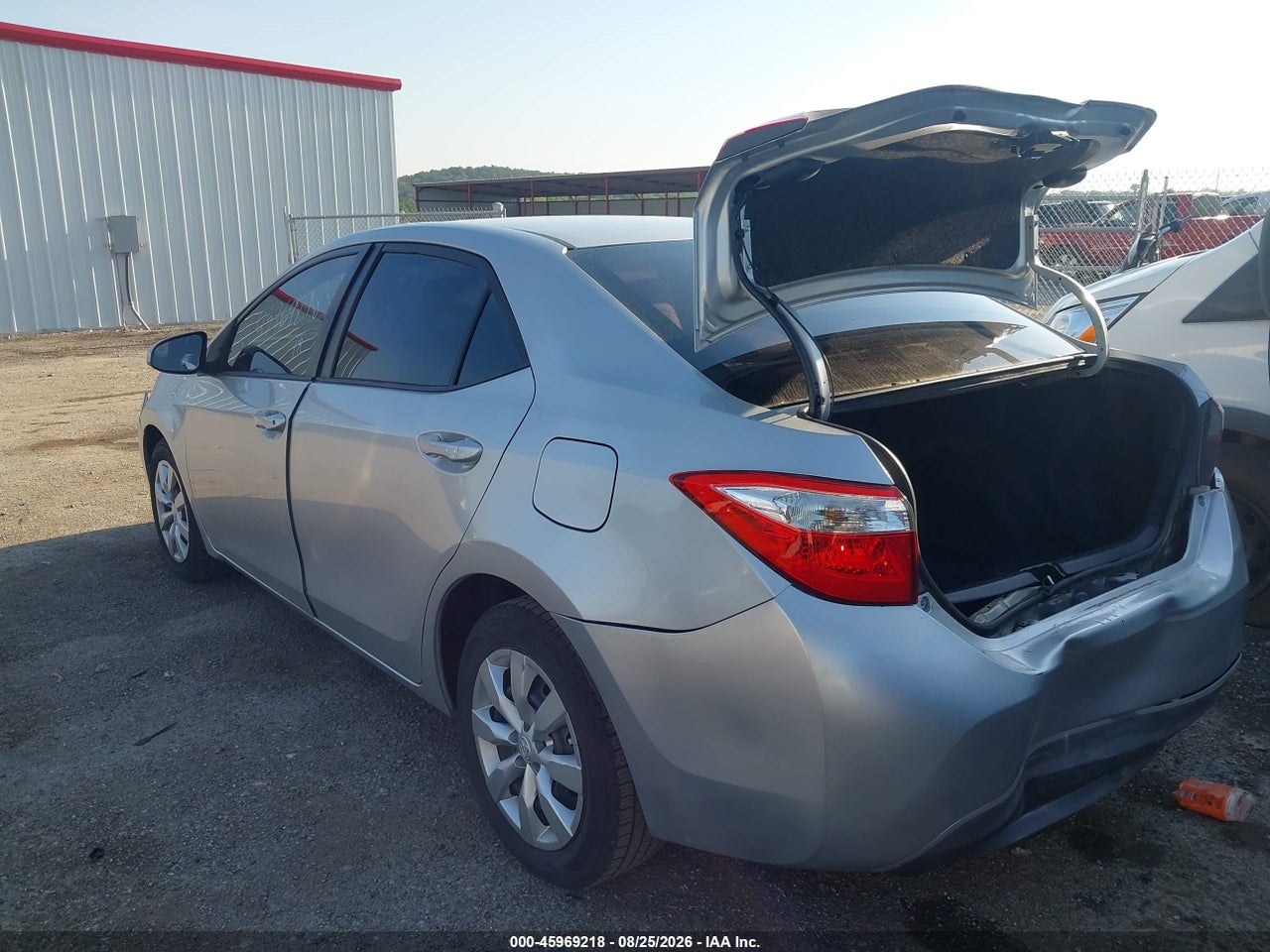 2015 TOYOTA COROLLA LE · 3/11