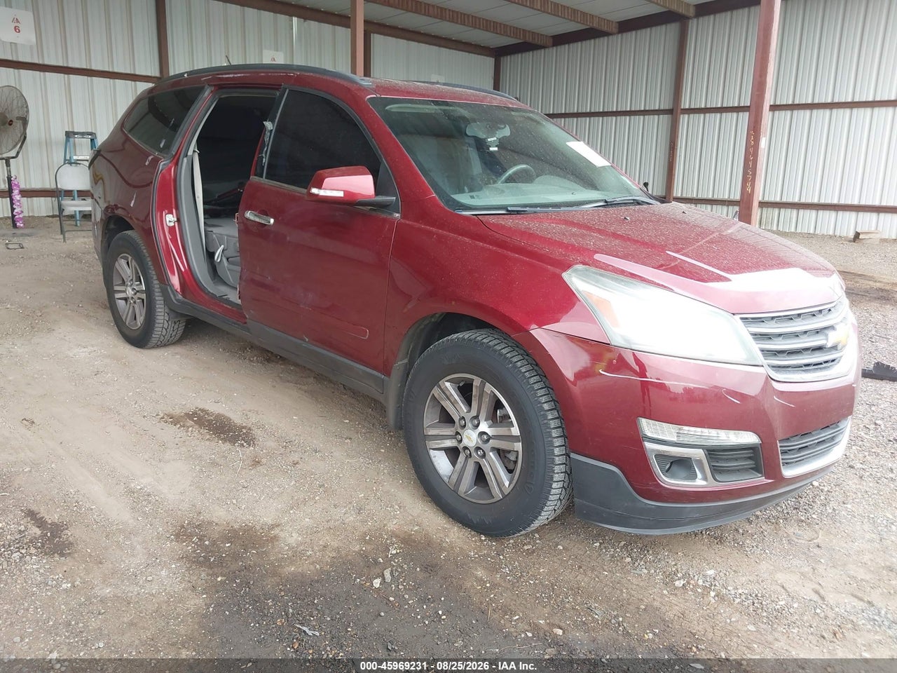 1GNKVGKD9FJ****** · 2015 CHEVROLET TRAVERSE LT