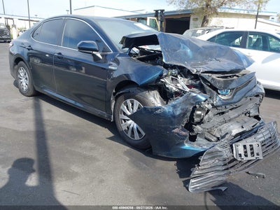 2020 TOYOTA CAMRY LE HYBRID