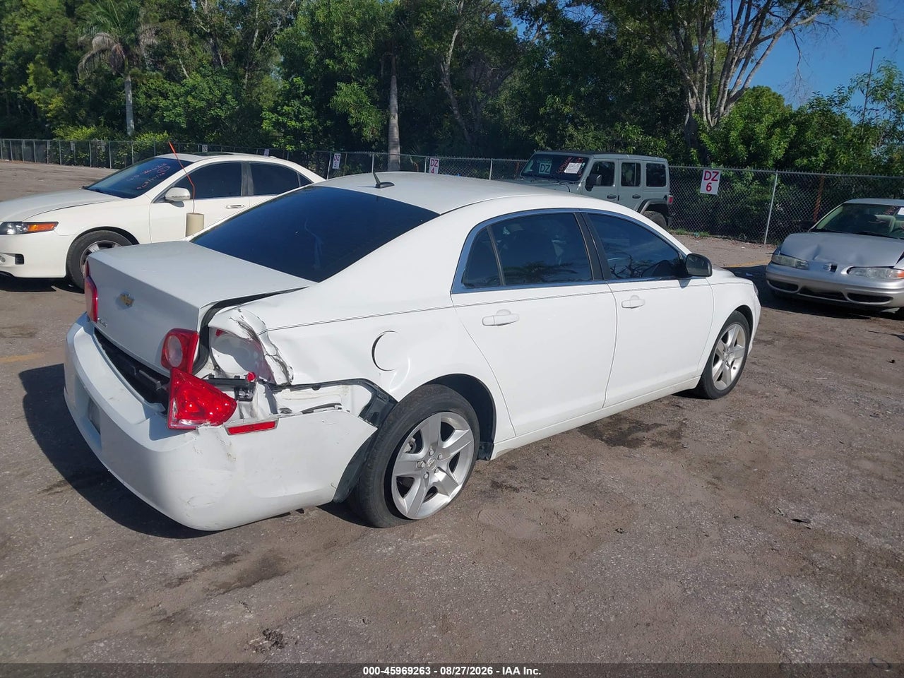 2011 CHEVROLET MALIBU LS · 4/10
