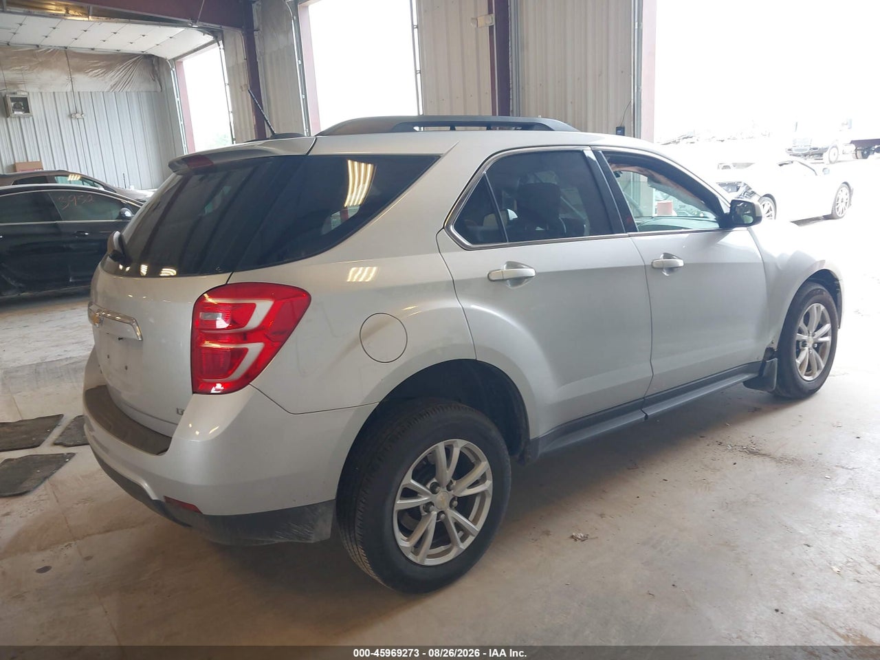 2017 CHEVROLET EQUINOX LT · 4/10