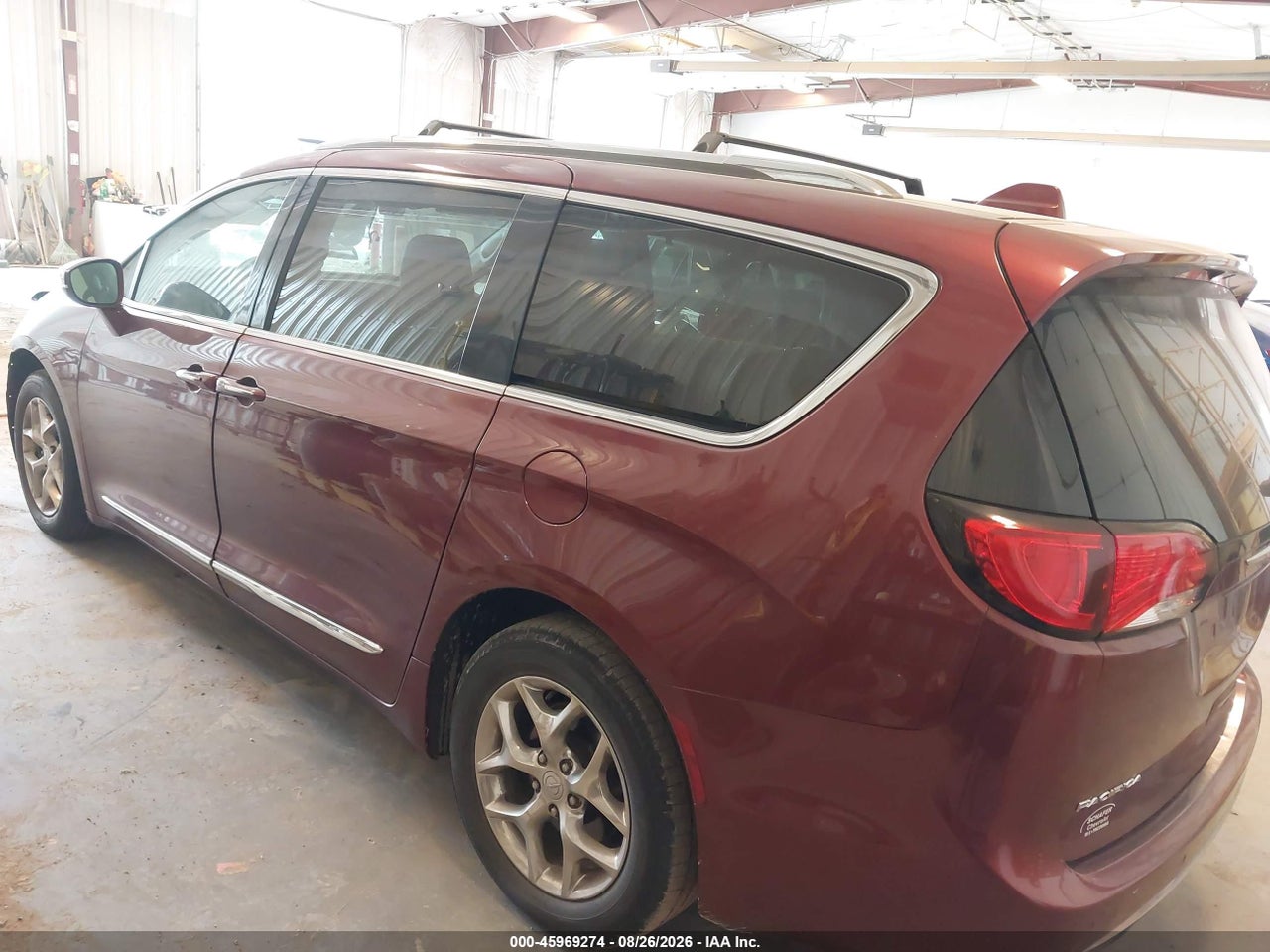 2018 CHRYSLER PACIFICA LIMITED · 3/11