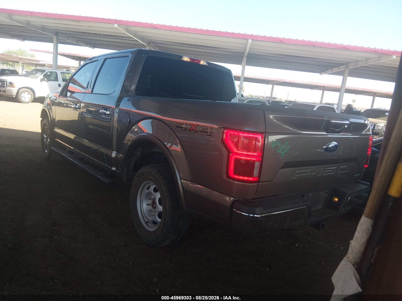 2020 FORD F-150 LARIAT · 3/11