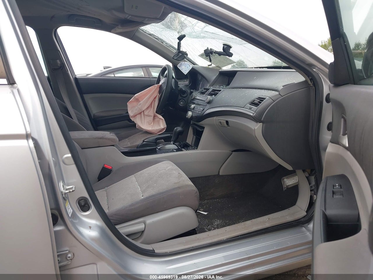 2010 HONDA ACCORD 2.4 LX · 5/11