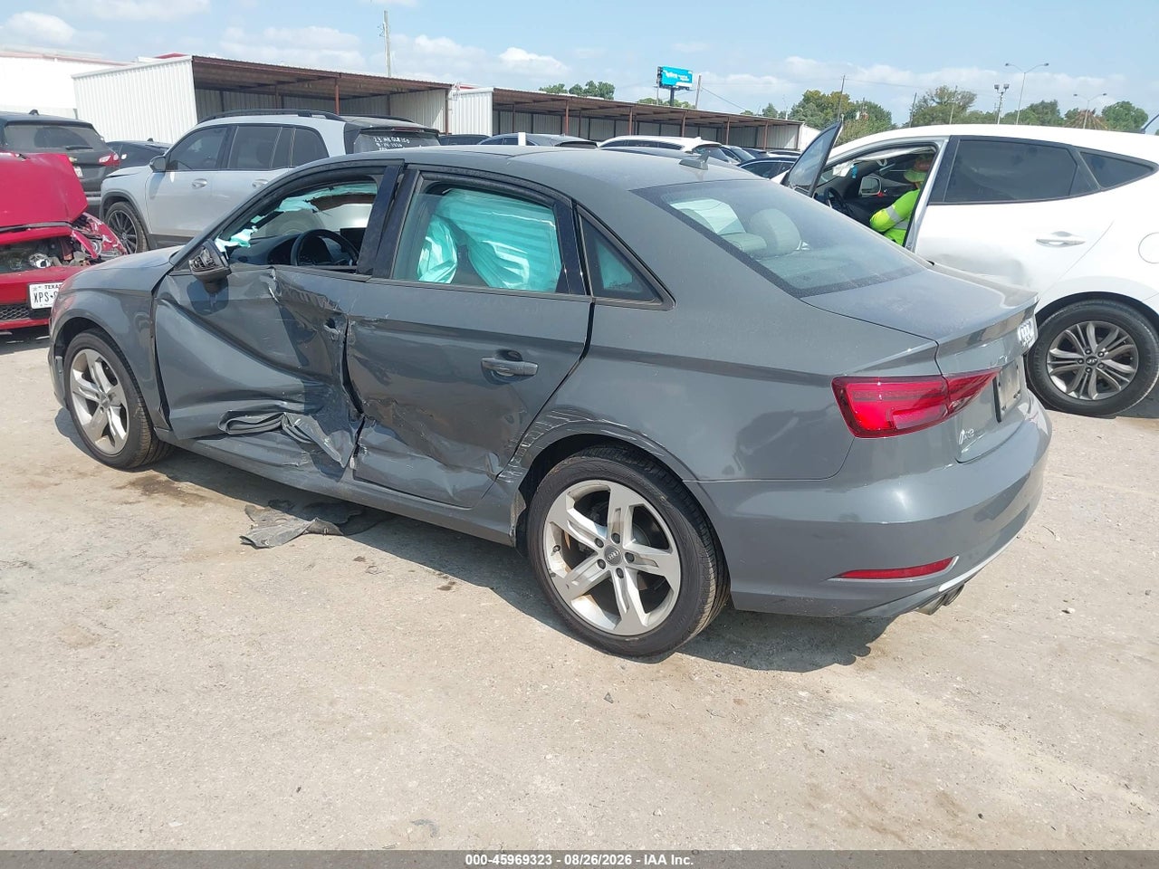 2018 AUDI A3 2.0T PREMIUM/2.0T TECH PREMIUM · 3/11