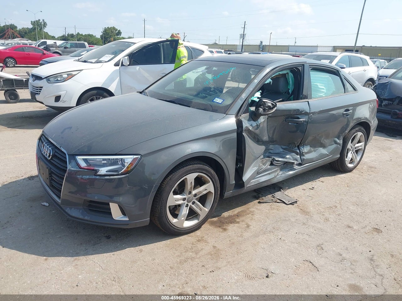 2018 AUDI A3 2.0T PREMIUM/2.0T TECH PREMIUM · 2/11