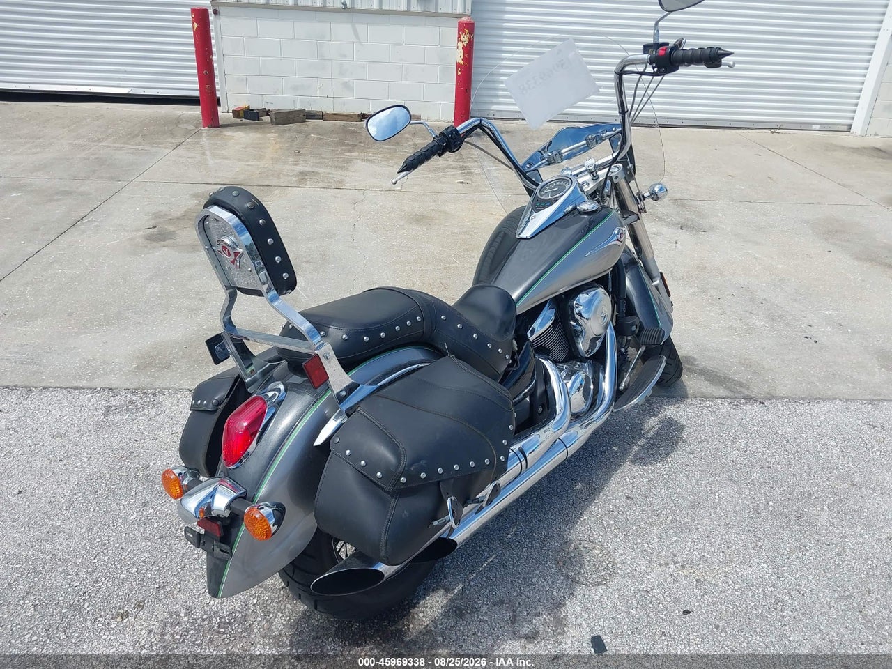 2020 KAWASAKI VN900 D · 4/11