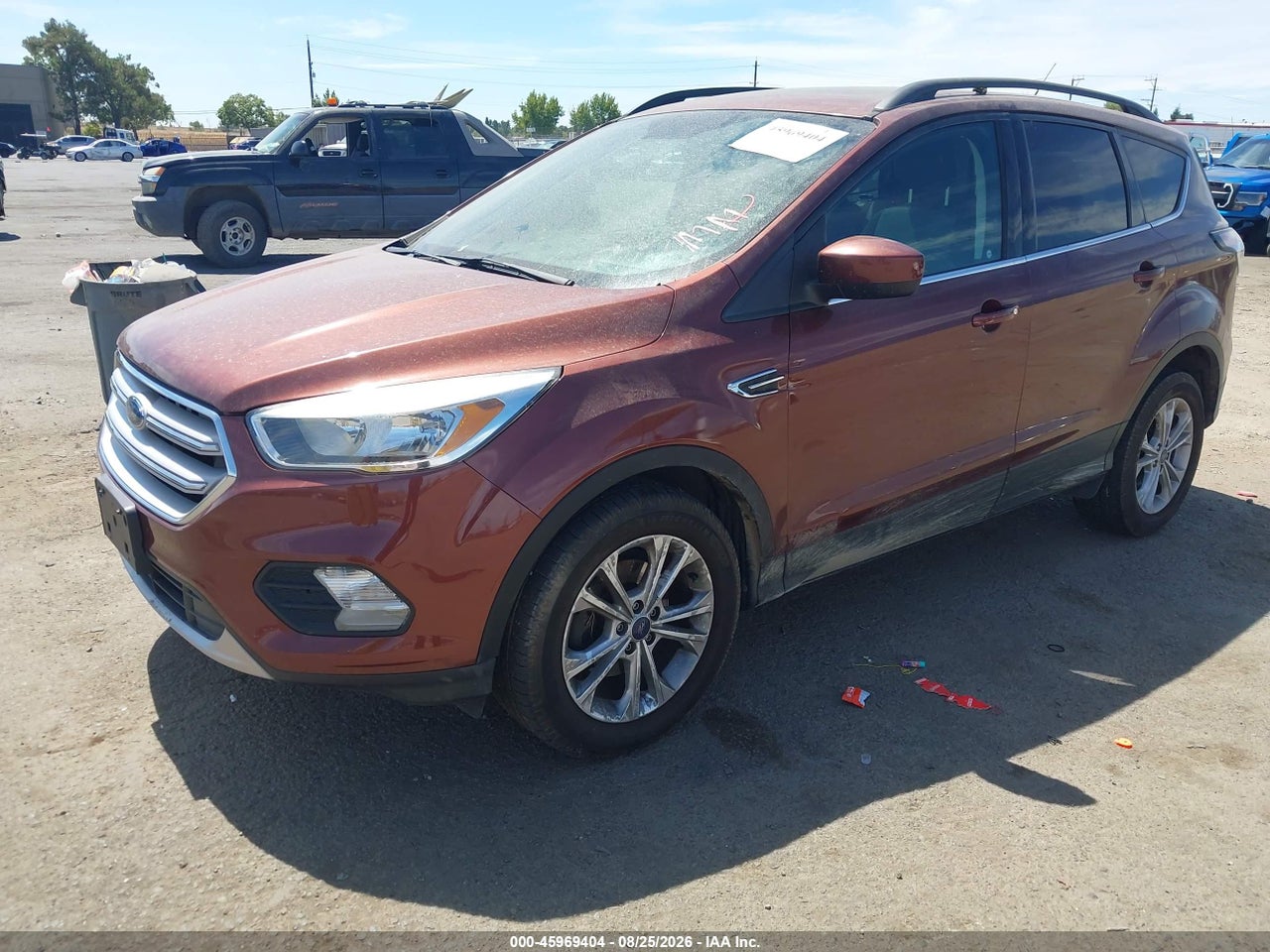 2018 FORD ESCAPE SE · 2/11