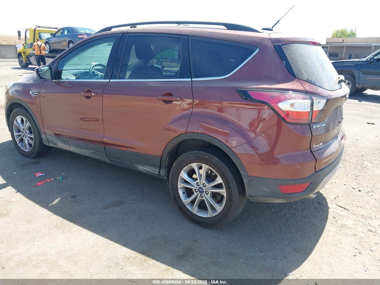 2018 FORD ESCAPE SE · 3/11