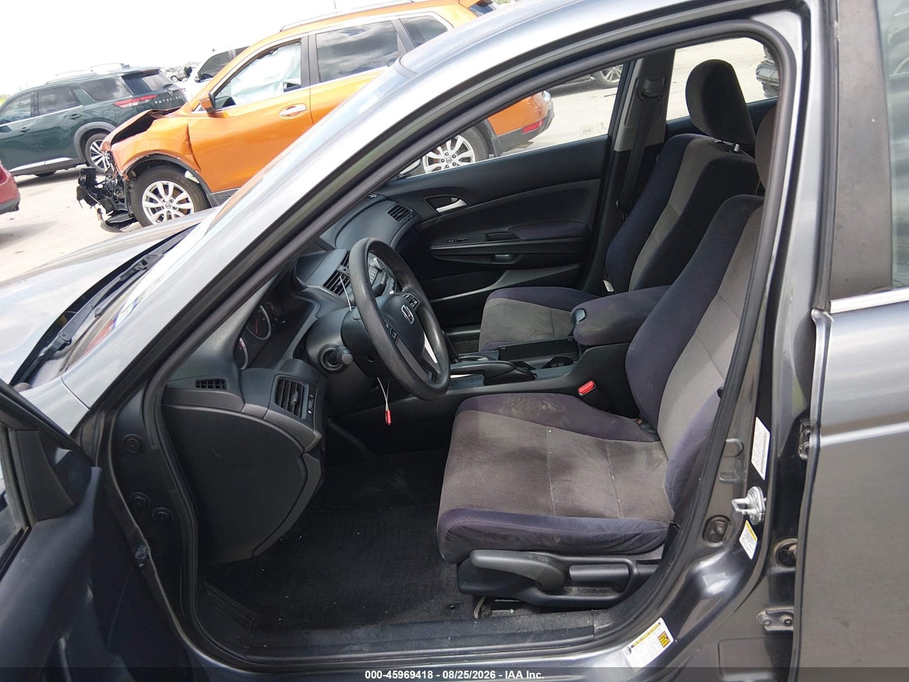 2010 HONDA ACCORD 2.4 LX · 5/10