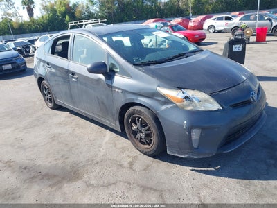 JTDKN3DU2F0****** · 2015 TOYOTA PRIUS TWO