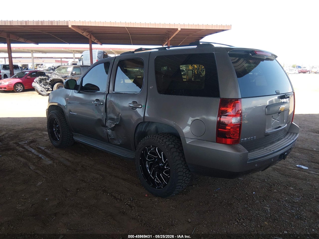 2014 CHEVROLET TAHOE LT · 6/10