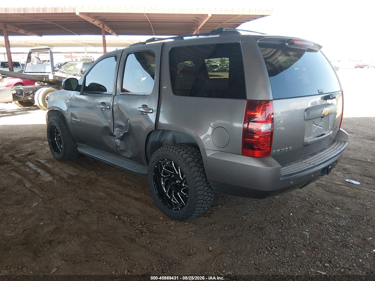 2014 CHEVROLET TAHOE LT · 3/10