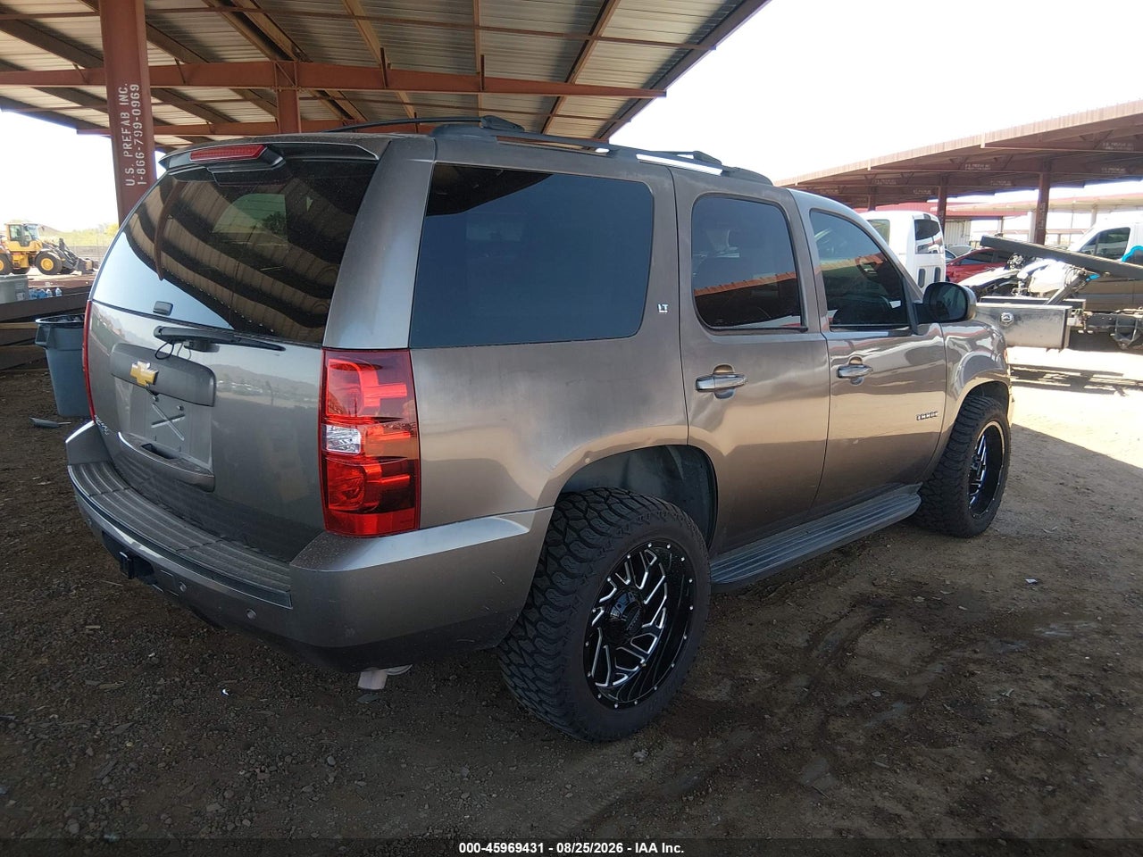 2014 CHEVROLET TAHOE LT · 4/10