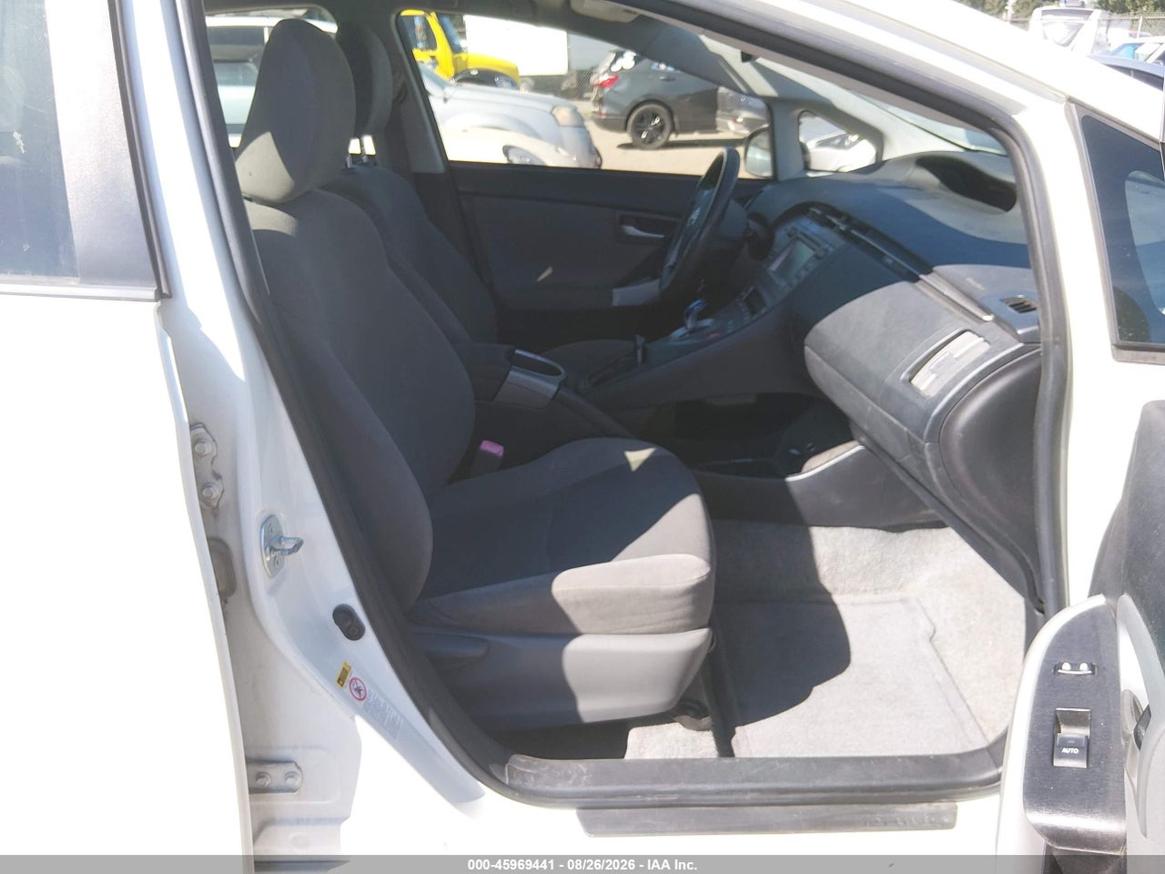 2012 TOYOTA PRIUS TWO · 5/11