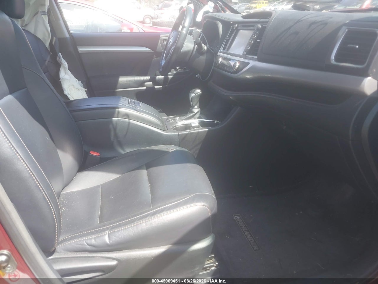 2015 TOYOTA HIGHLANDER XLE V6 · 5/11