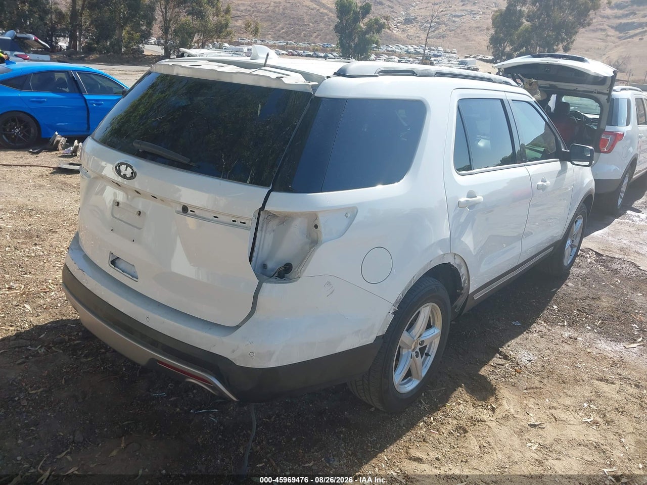 2017 FORD EXPLORER XLT · 4/11