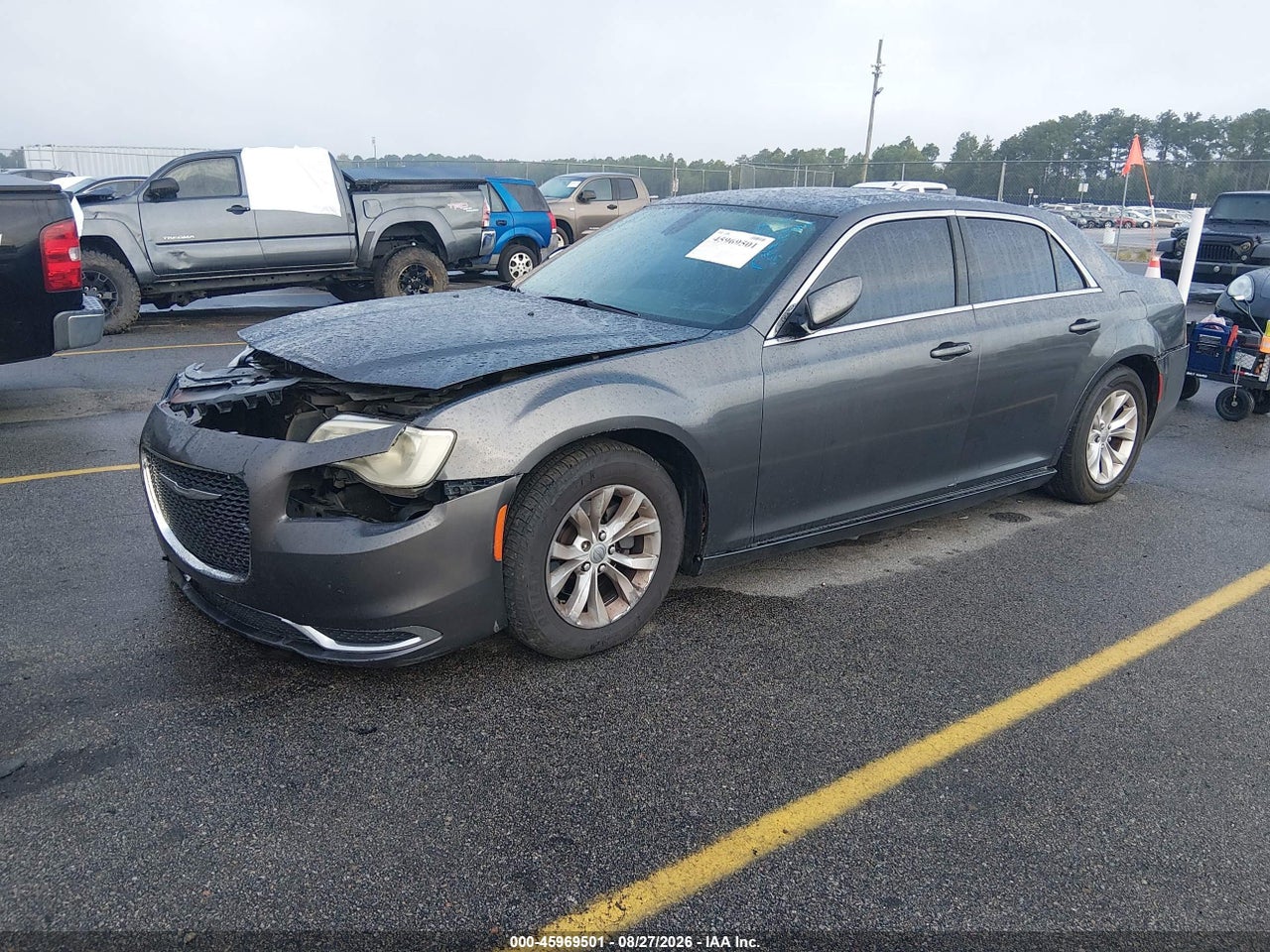 2015 CHRYSLER 300 LIMITED · 2/11