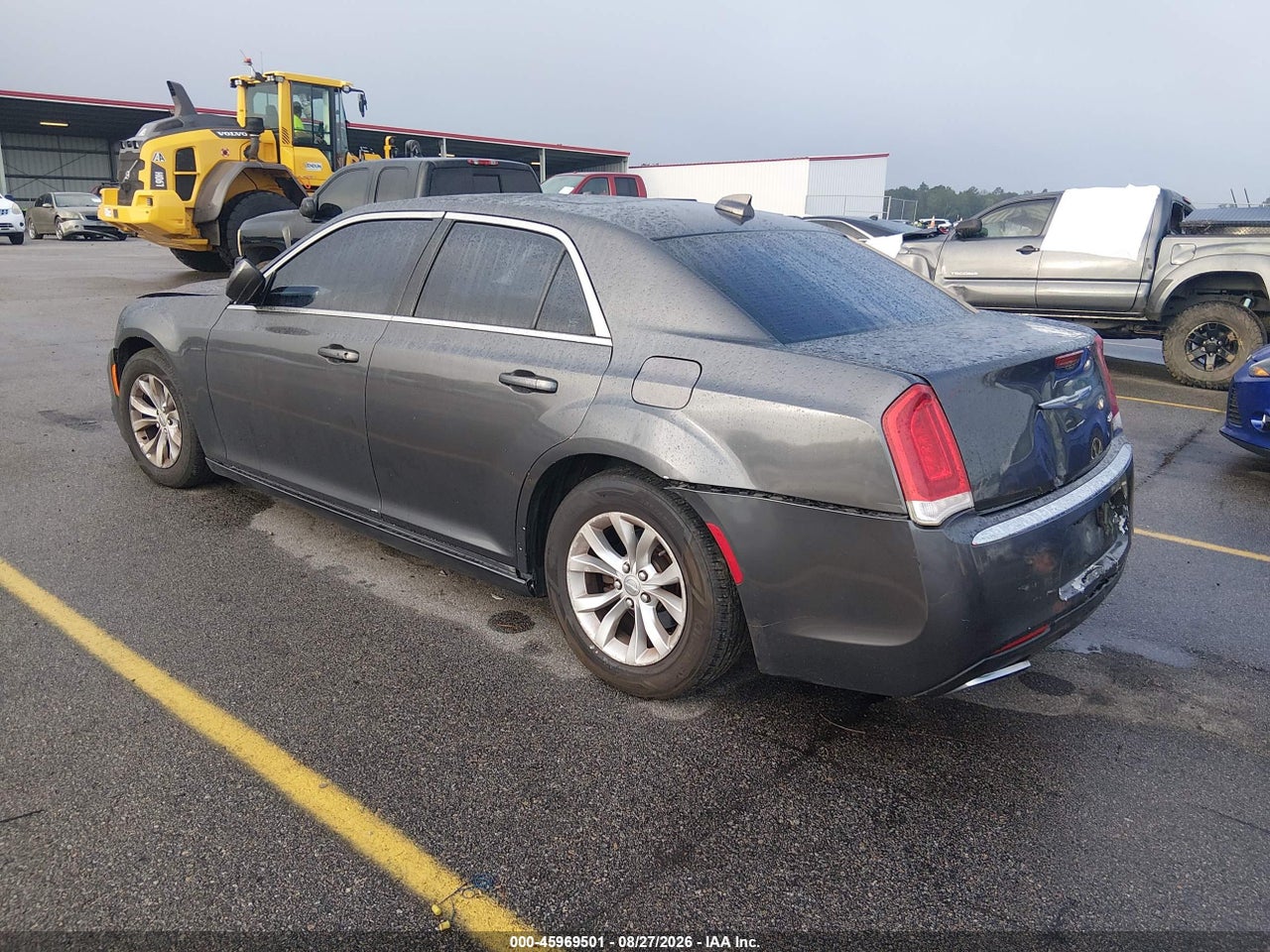 2015 CHRYSLER 300 LIMITED · 3/11