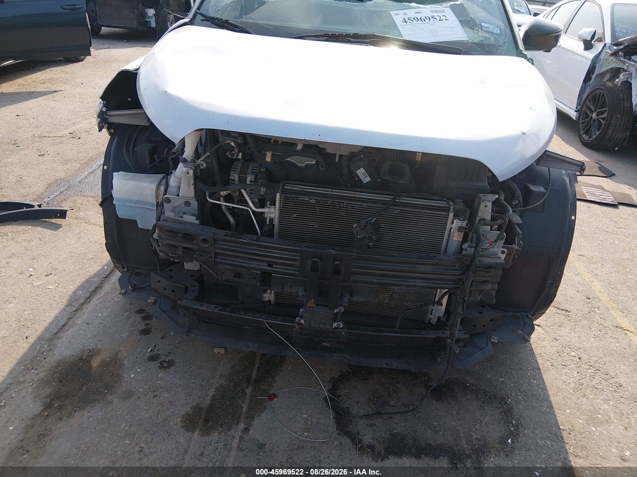 2020 NISSAN KICKS SR XTRONIC CVT · 6/11