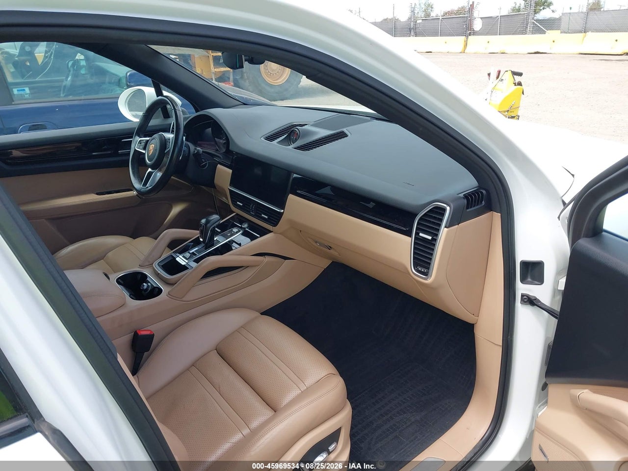 2020 PORSCHE CAYENNE · 5/11
