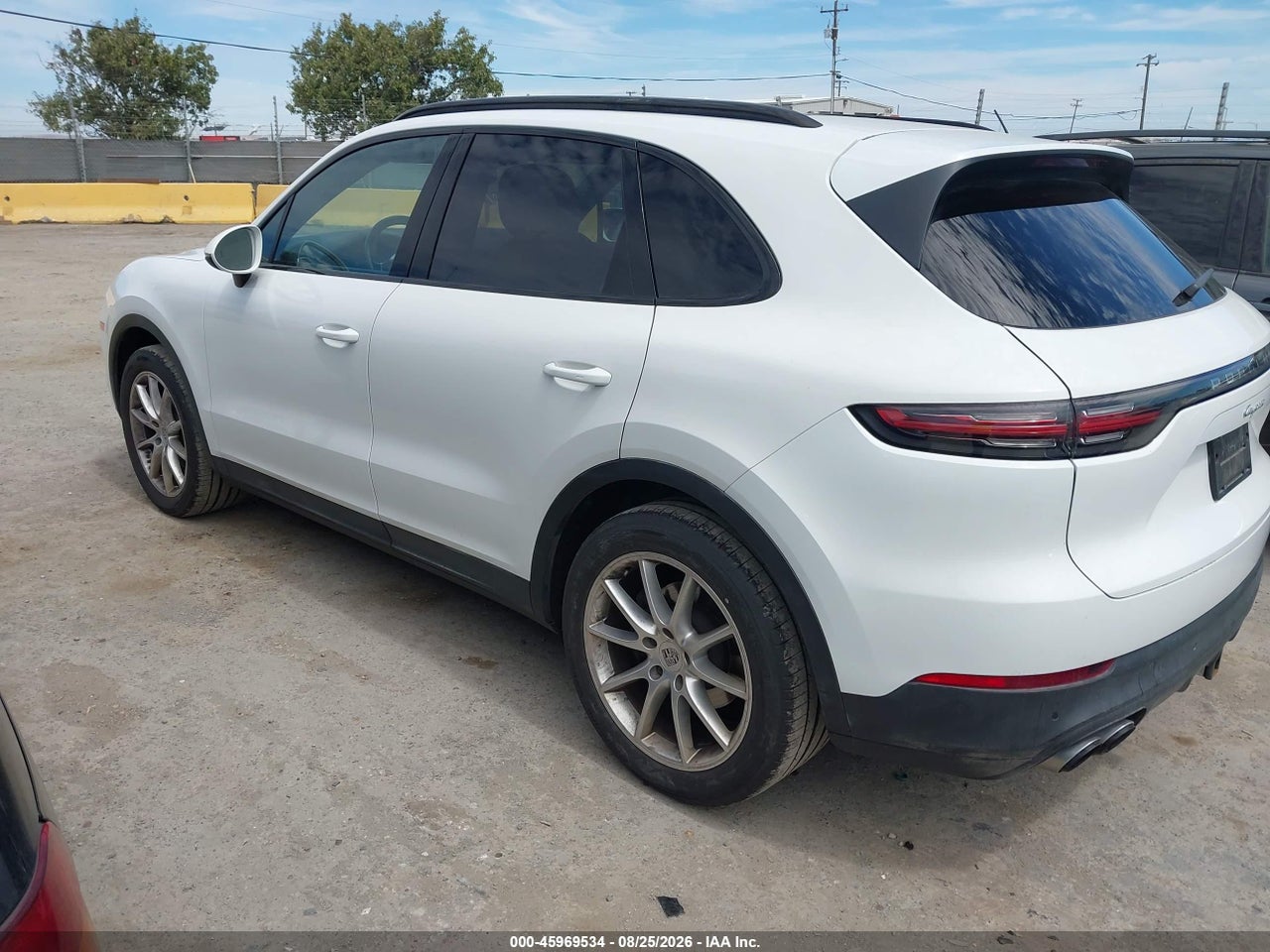 2020 PORSCHE CAYENNE · 3/11