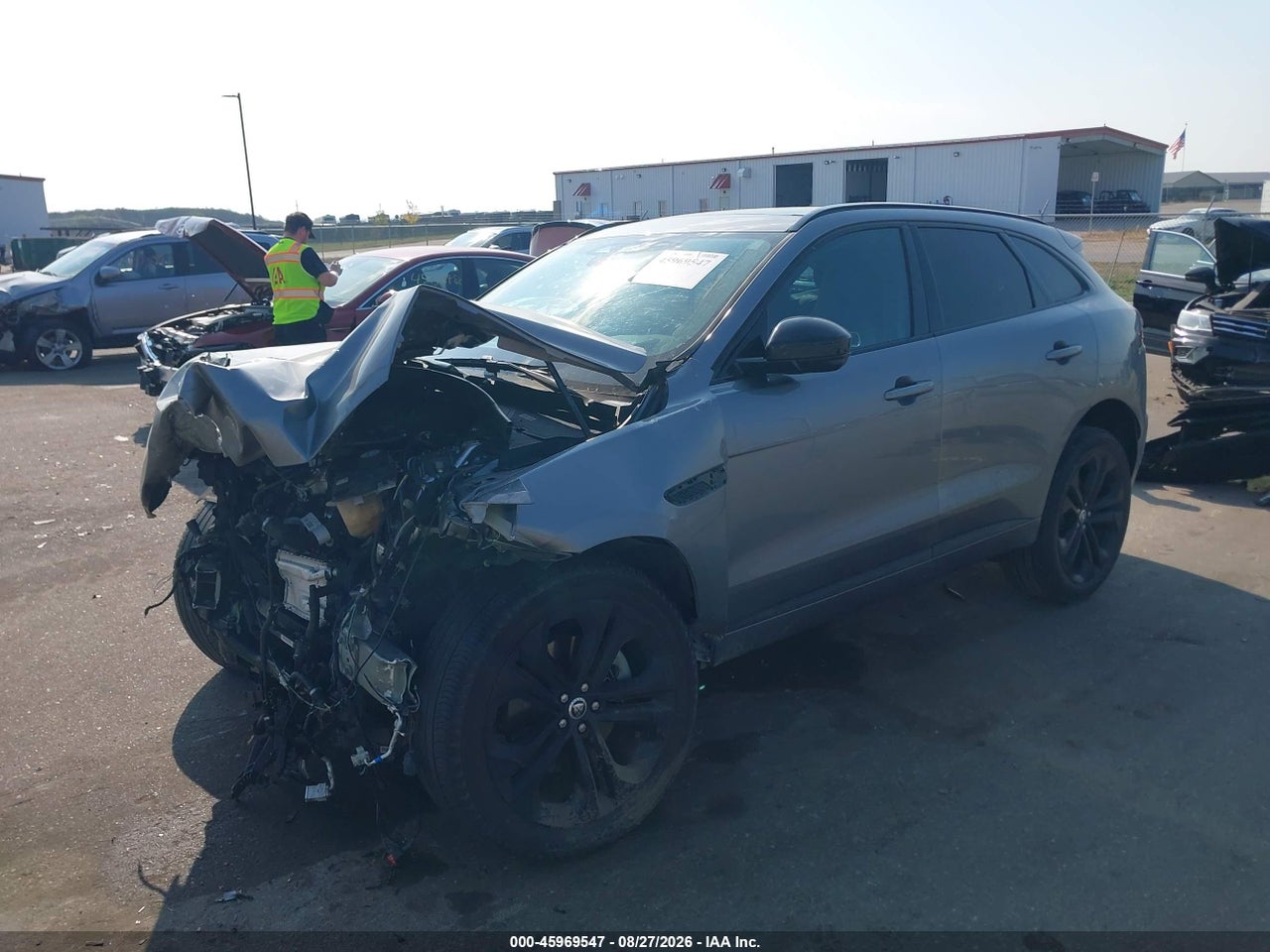 2024 JAGUAR F-PACE R-DYNAMIC S P250 AWD AUTOMATIC · 2/10