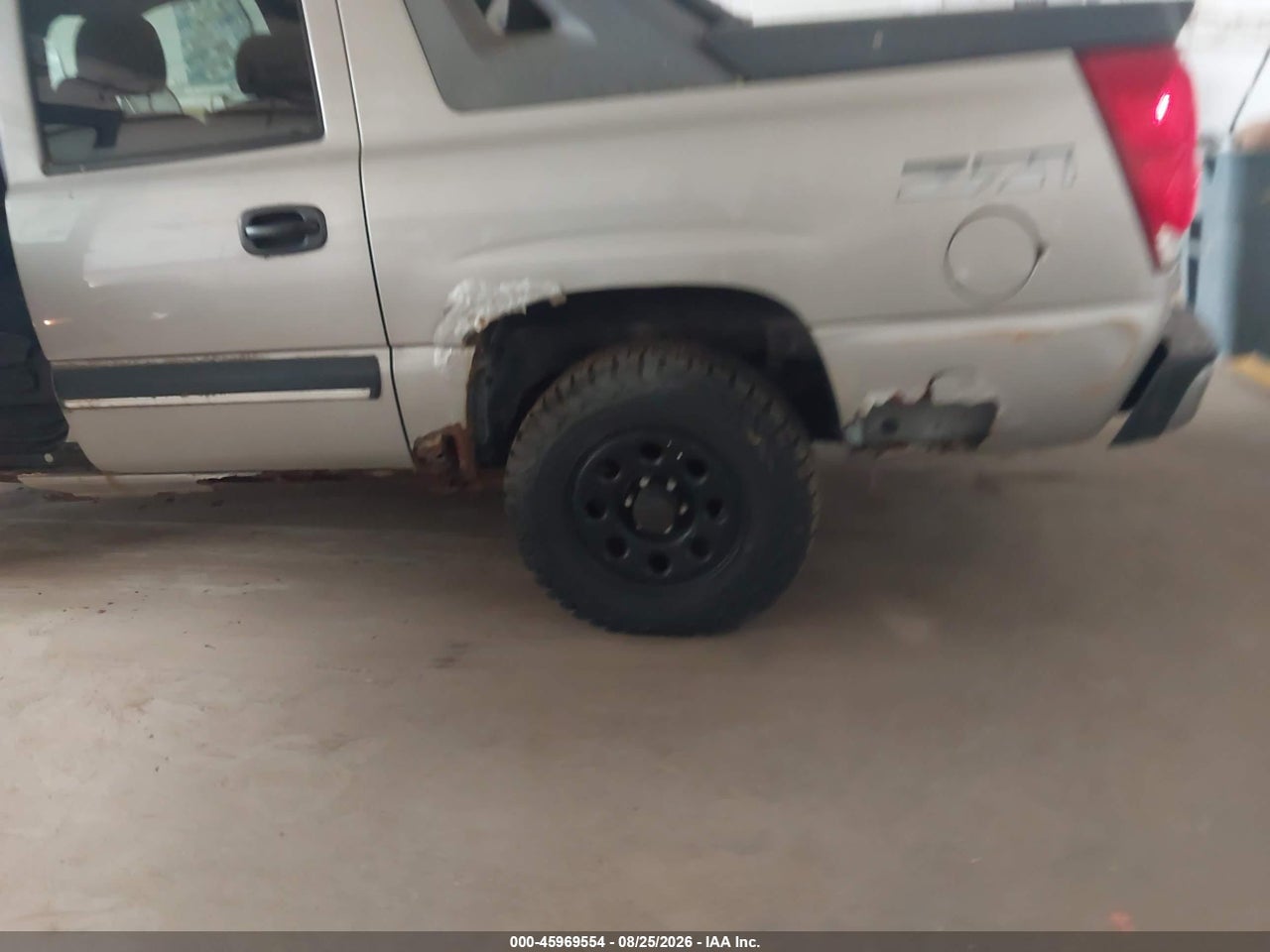 2004 CHEVROLET AVALANCHE 1500 · 6/11