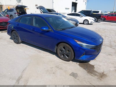 2022 HYUNDAI ELANTRA SEL