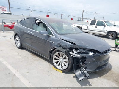 5YJXCBE25JF****** · 2018 TESLA MODEL X 100D/75D/P100D