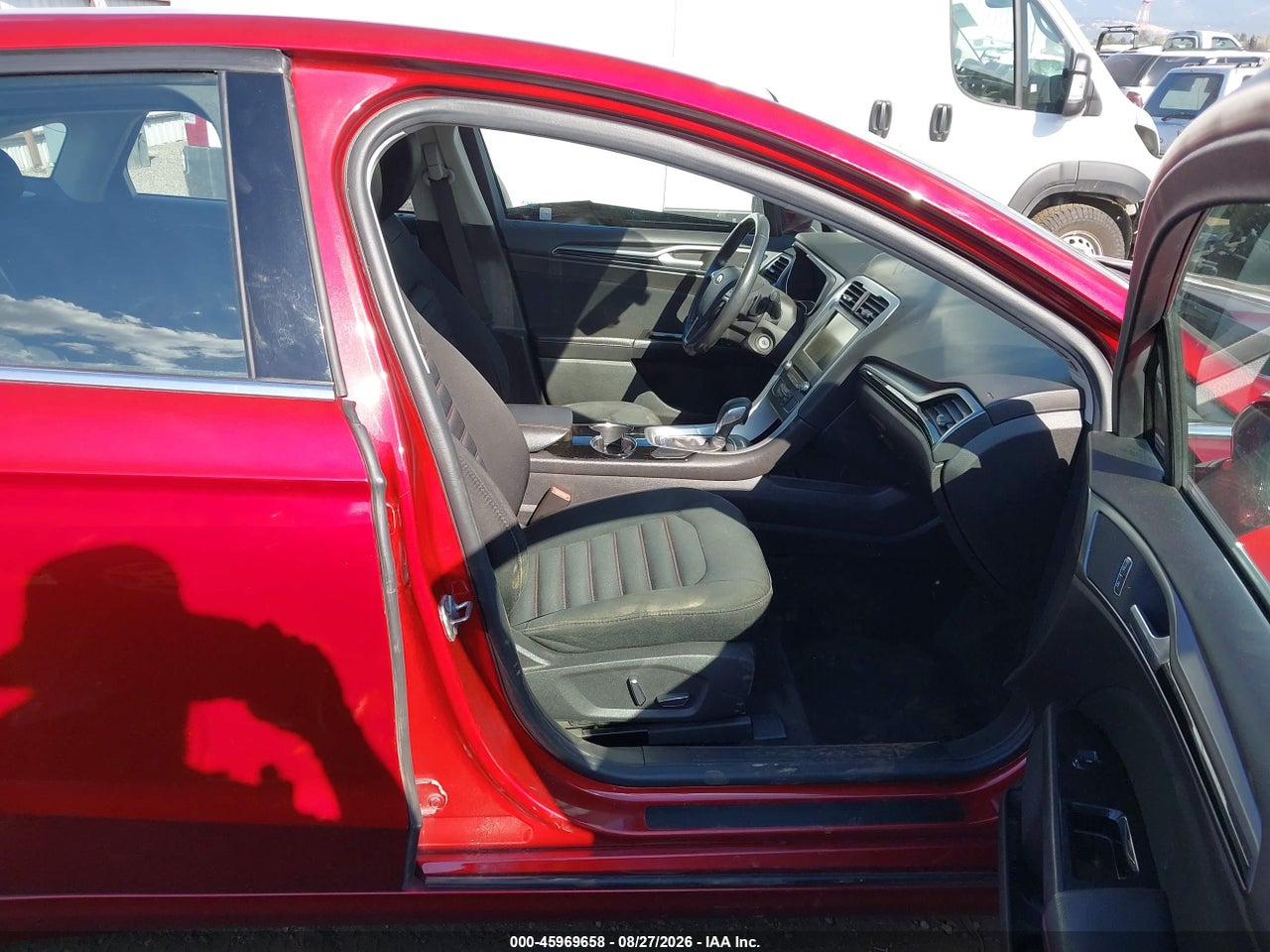 2016 FORD FUSION SE · 5/11