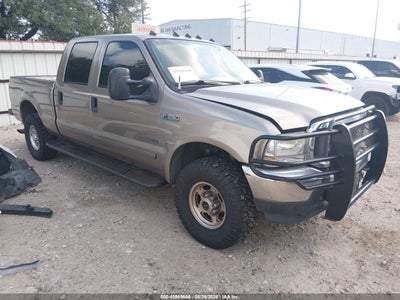 1FTNW21F02E****** · 2002 FORD F-250 LARIAT/XL/XLT