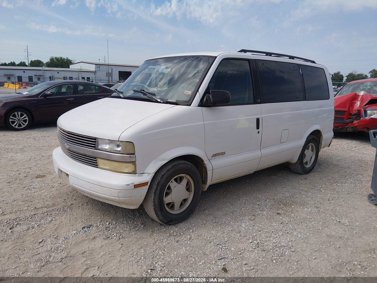 1998 CHEVROLET ASTRO · 2/11