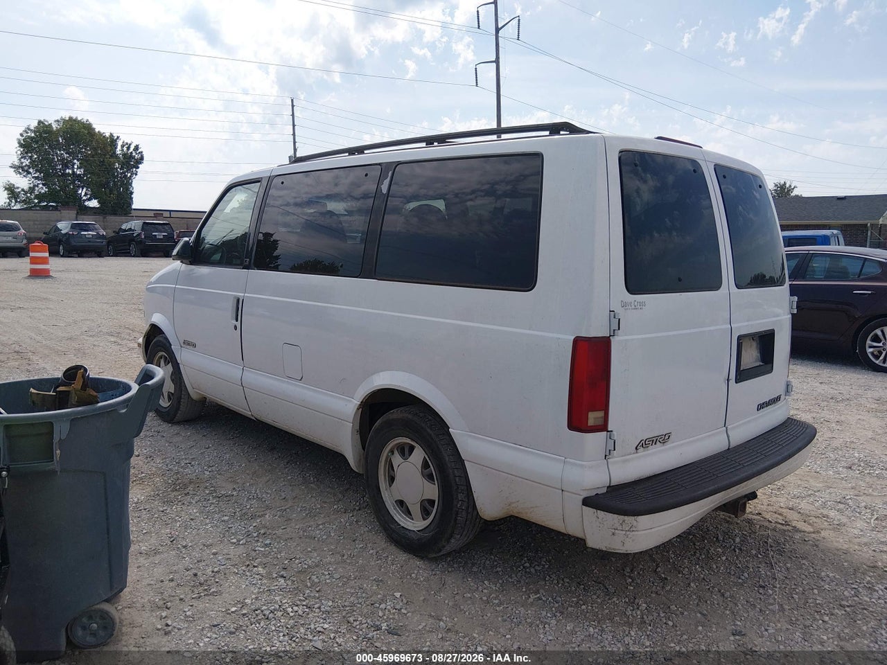 1998 CHEVROLET ASTRO · 3/11