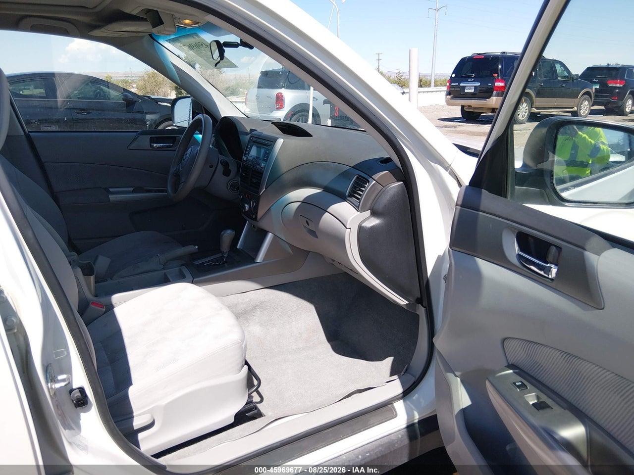 2010 SUBARU FORESTER 2.5X PREMIUM · 5/11