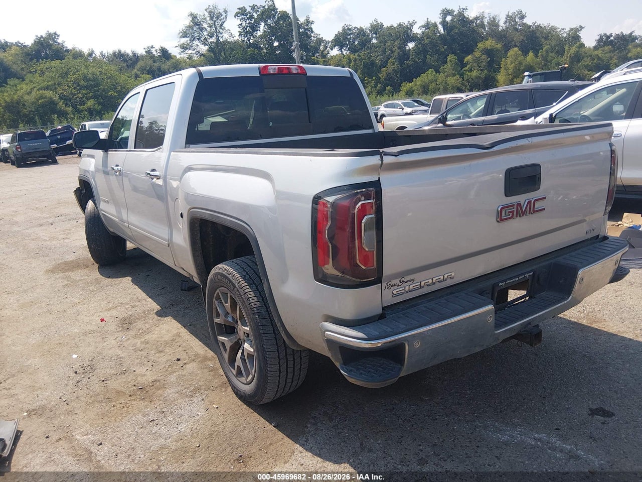 2018 GMC SIERRA 1500 SLT · 3/11