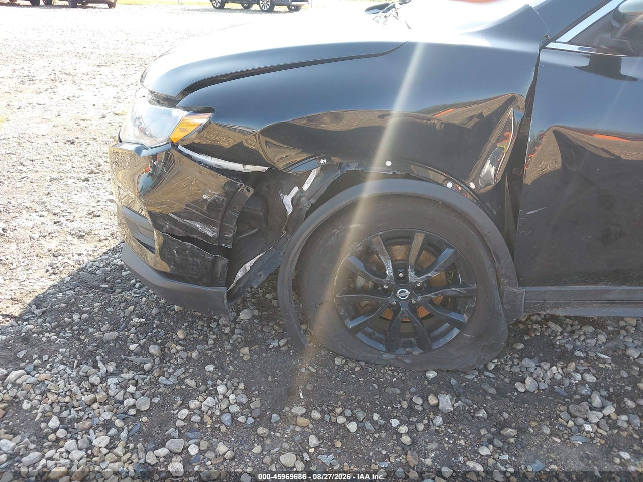 2017 NISSAN ROGUE SV · 6/11