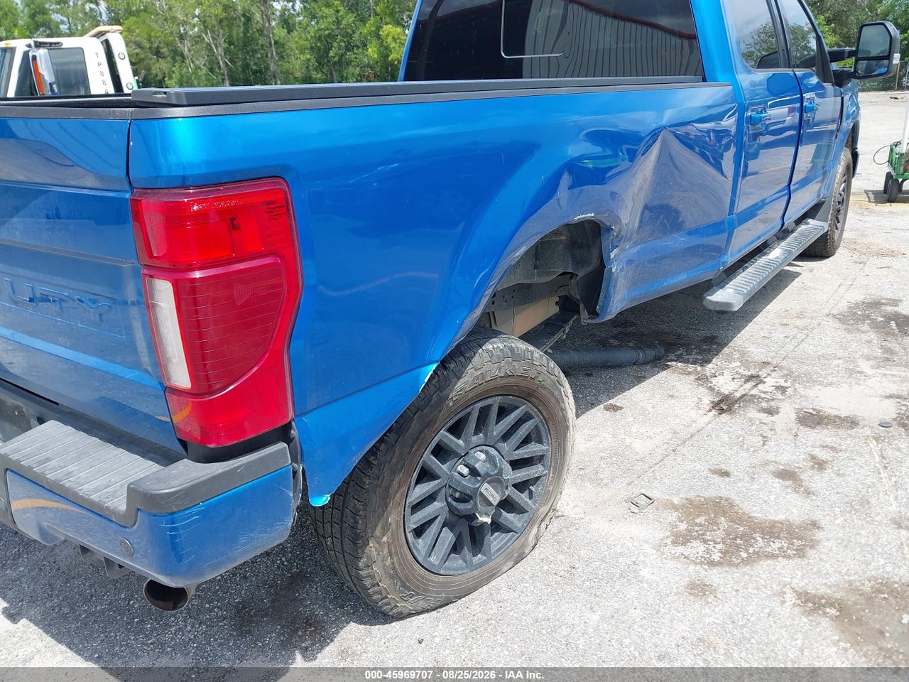2021 FORD F-250 LARIAT · 6/11