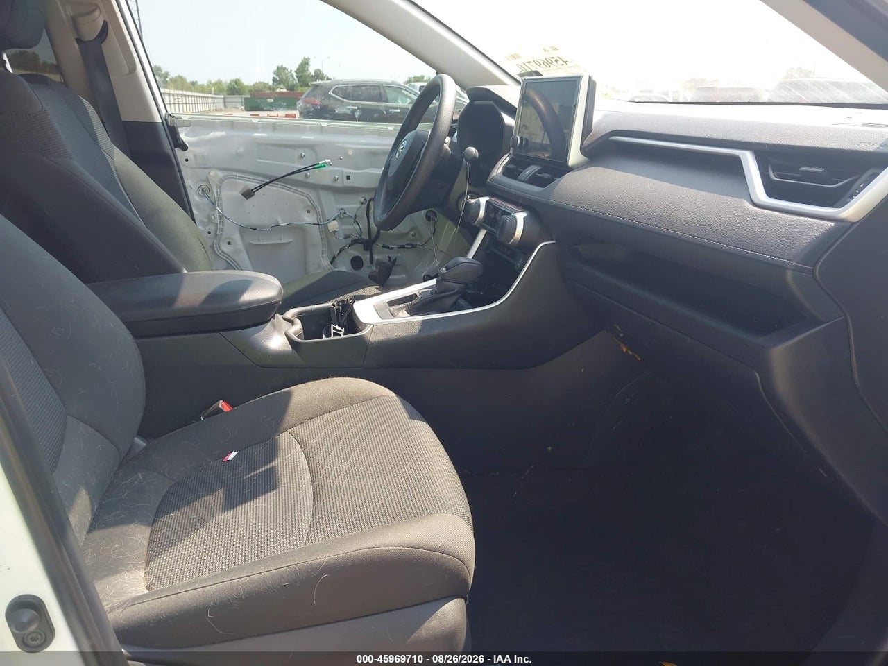 2024 TOYOTA RAV4 LE · 5/11