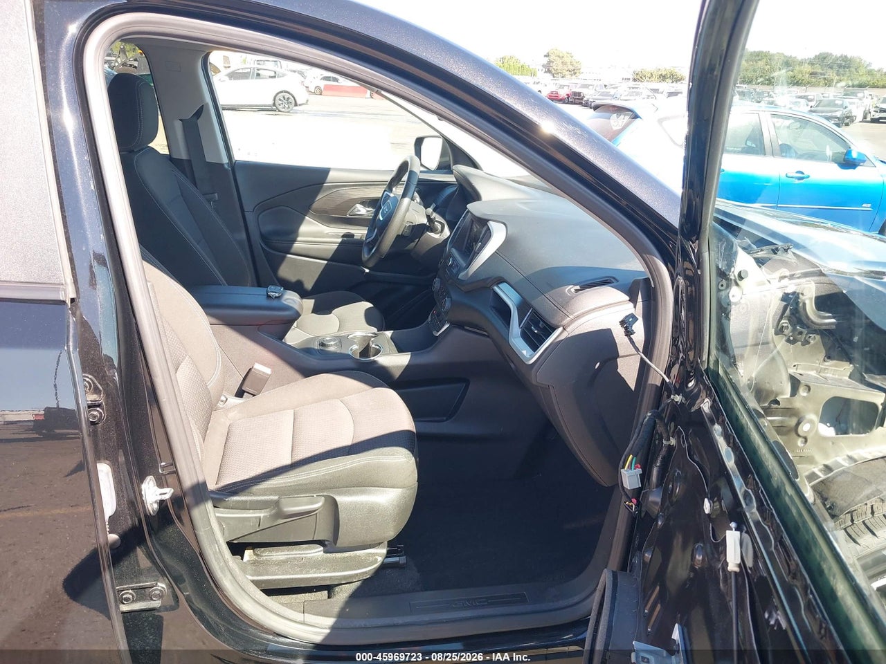 2024 GMC TERRAIN AWD SLE · 5/11