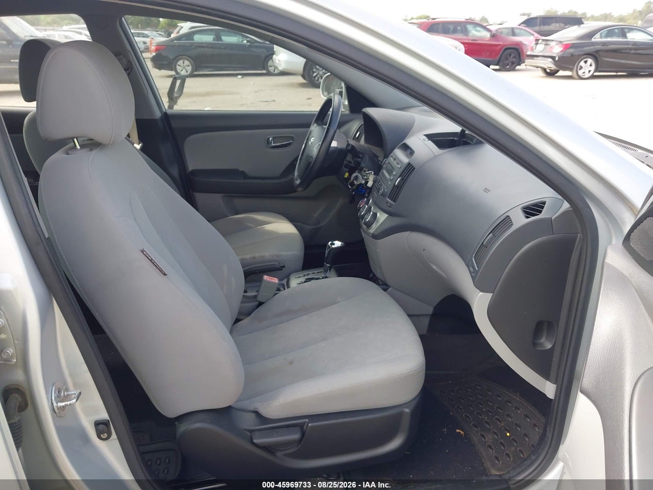 2010 HYUNDAI ELANTRA SE · 5/11