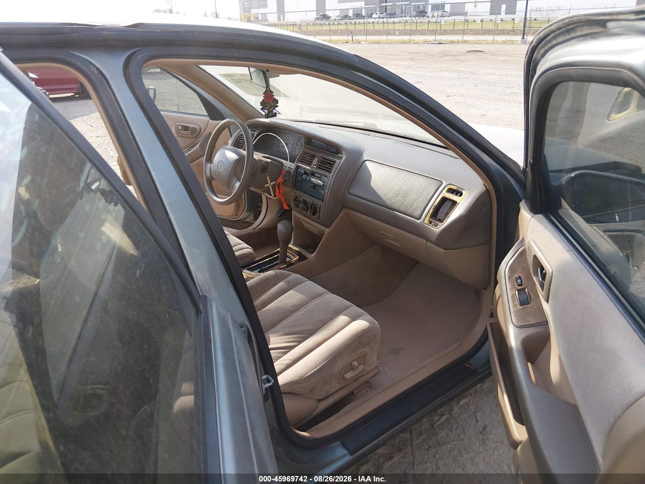 1997 TOYOTA AVALON XL · 5/11